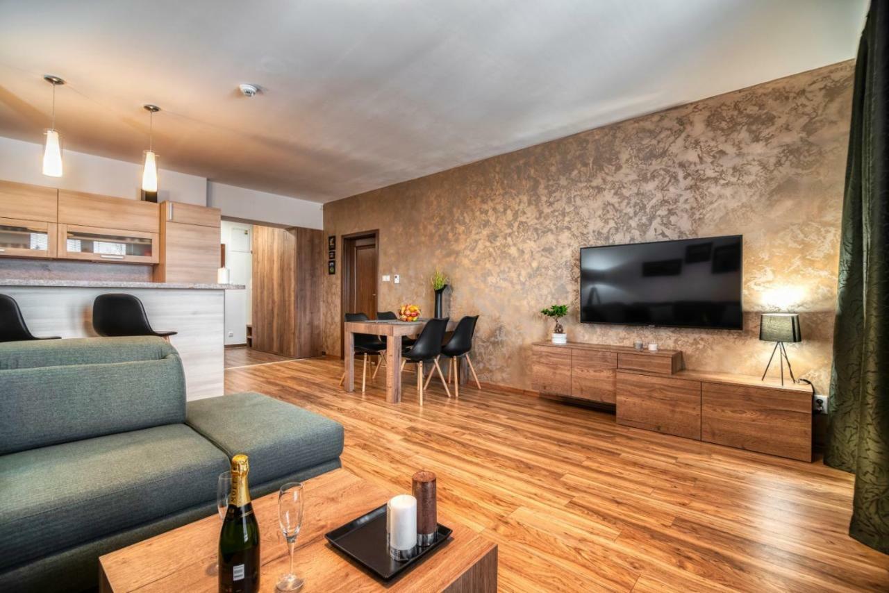 Apartman Lio - Free Garage Parking Tatrzańska Łomnica Zewnętrze zdjęcie